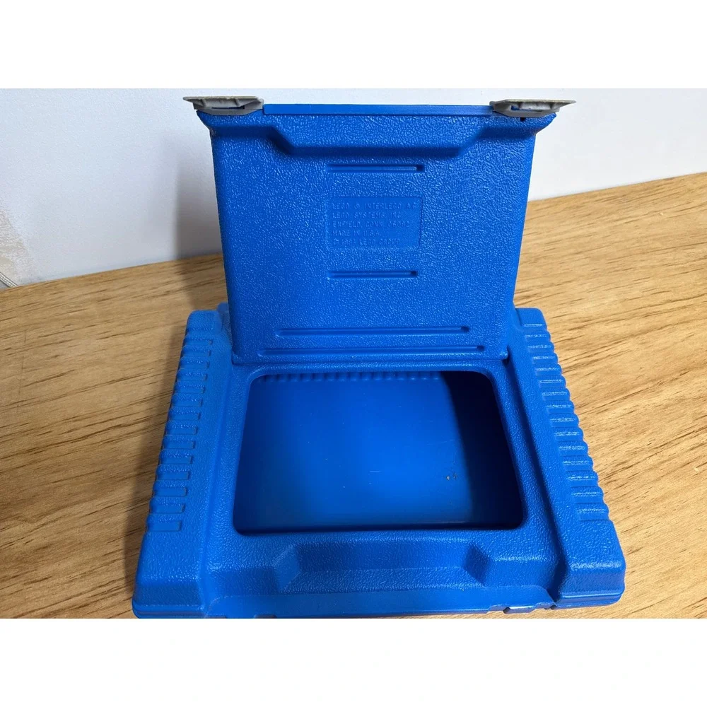 Vintage‎ 1984 LEGO Blue Hard Shell Carrying Case Storage Box Made in USA Retro